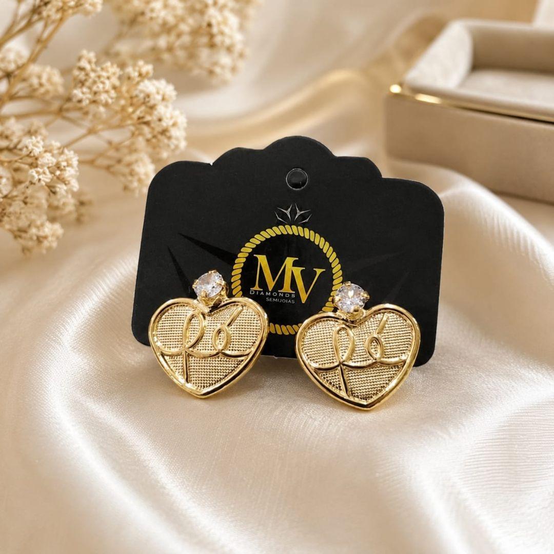 BRINCO OURINHO CORAÇÃO COM NOME FÉ E COM PONTO DE LUZ BANHADO A OURO 18K