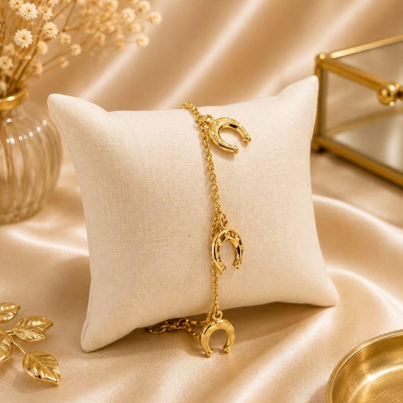 Pulseira com pingentes ferradura pequena dupla banhado a ouro 18k TAM17CM